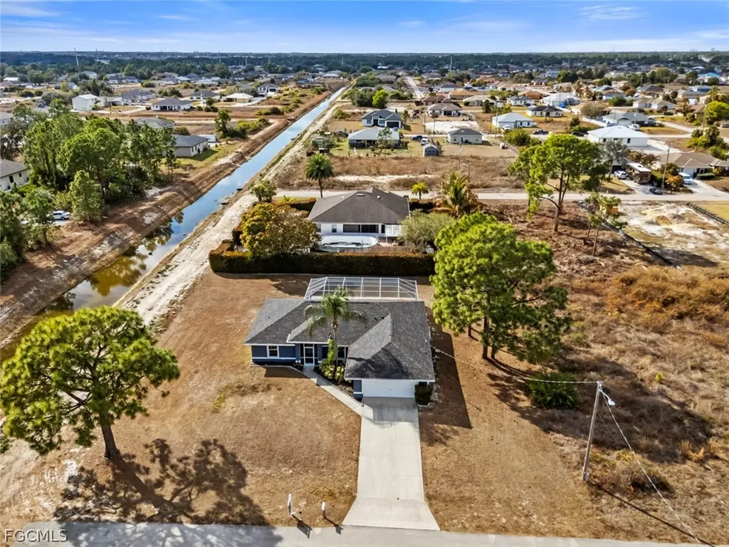 2908 Colin Avenue S Lehigh Acres FL 33976