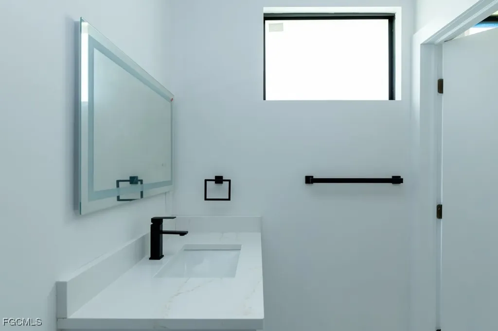 2006 Truman Avenue Alva FL 33920