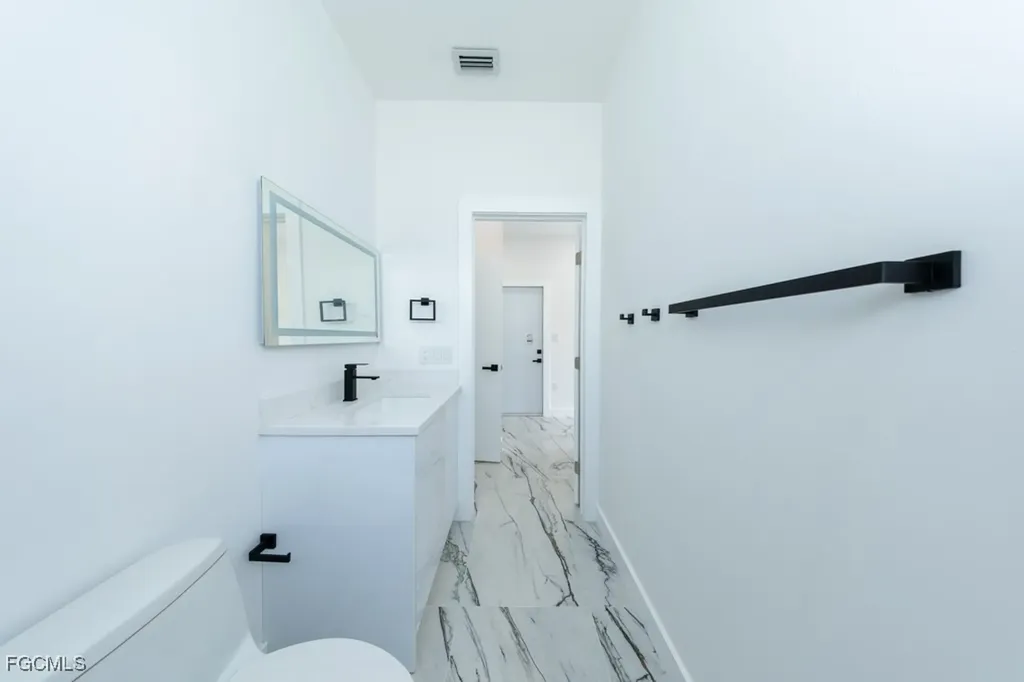 2006 Truman Avenue Alva FL 33920