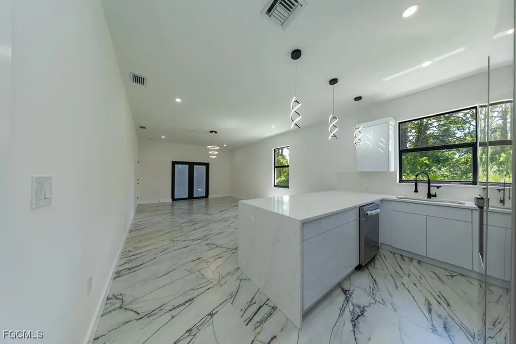 2006 Truman Avenue Alva FL 33920