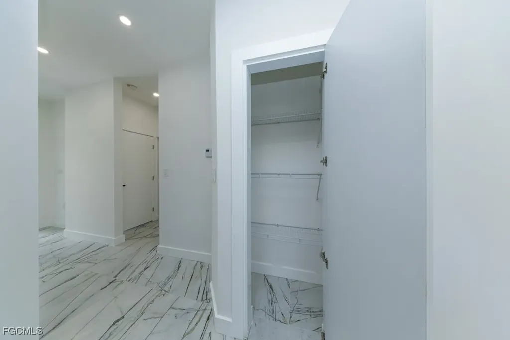 2006 Truman Avenue Alva FL 33920