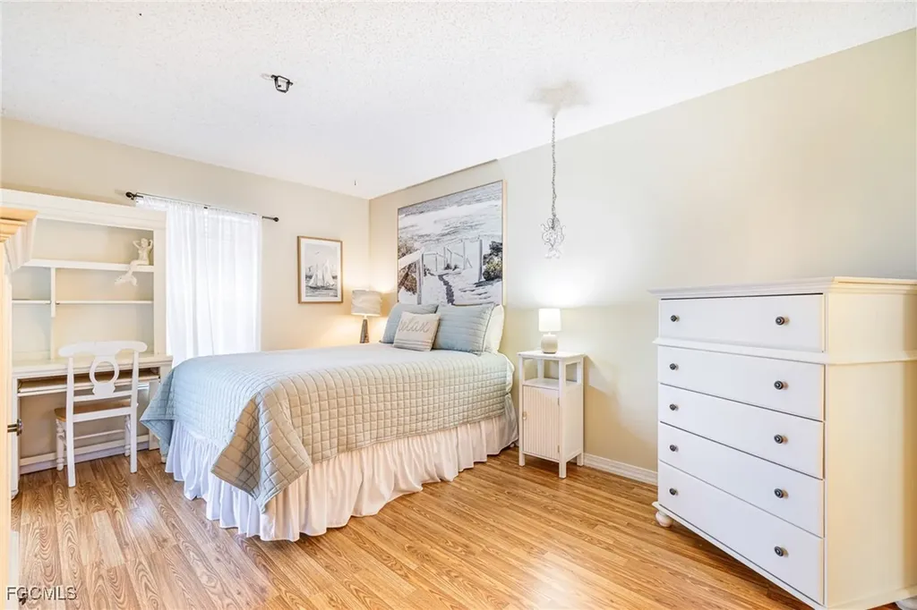 7113 Quail Run Court W Fort Myers FL 33908