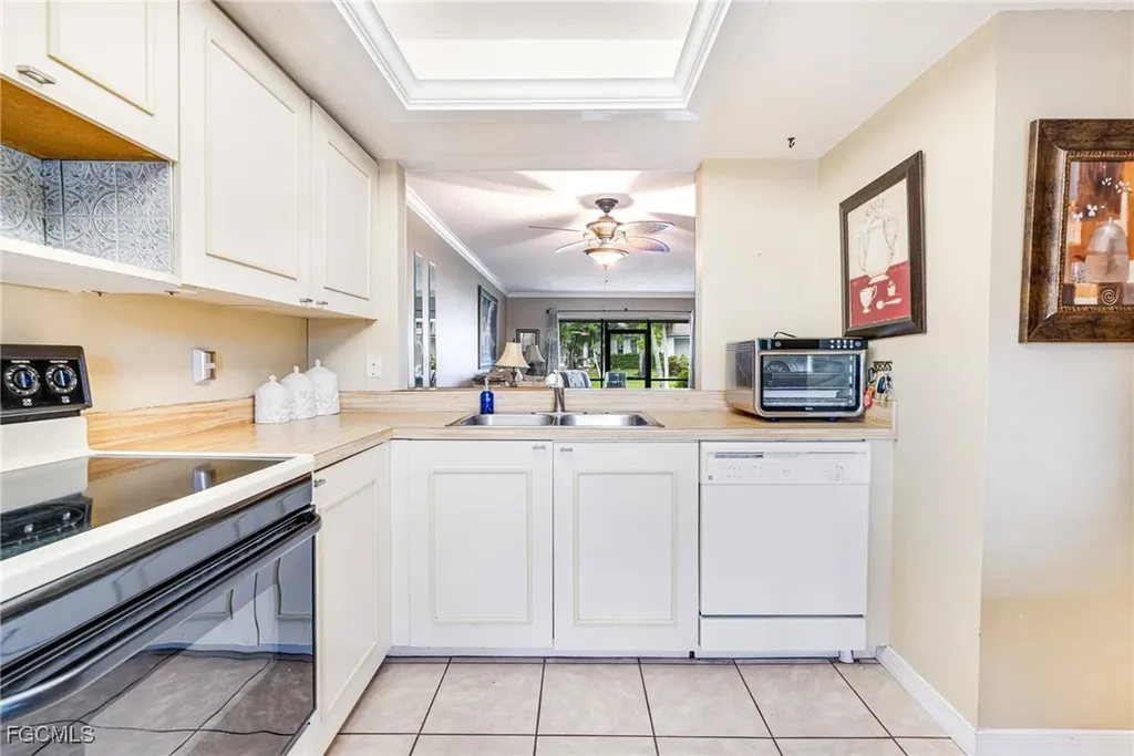 7113 Quail Run Court W Fort Myers FL 33908