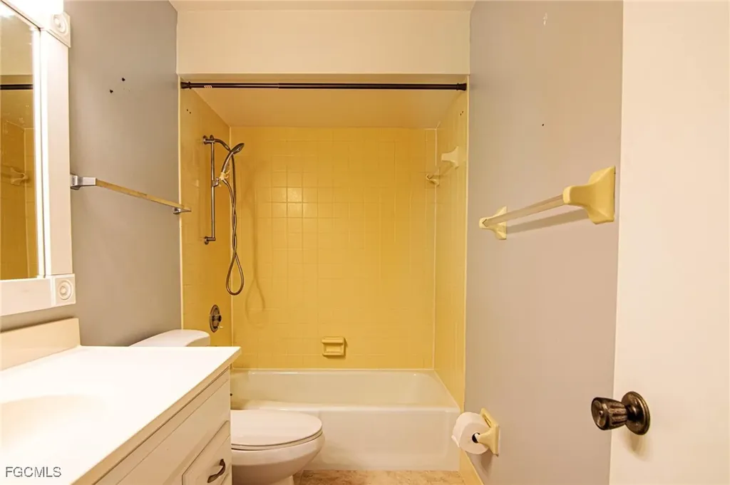 6984 Winkler Road Fort Myers FL 33919