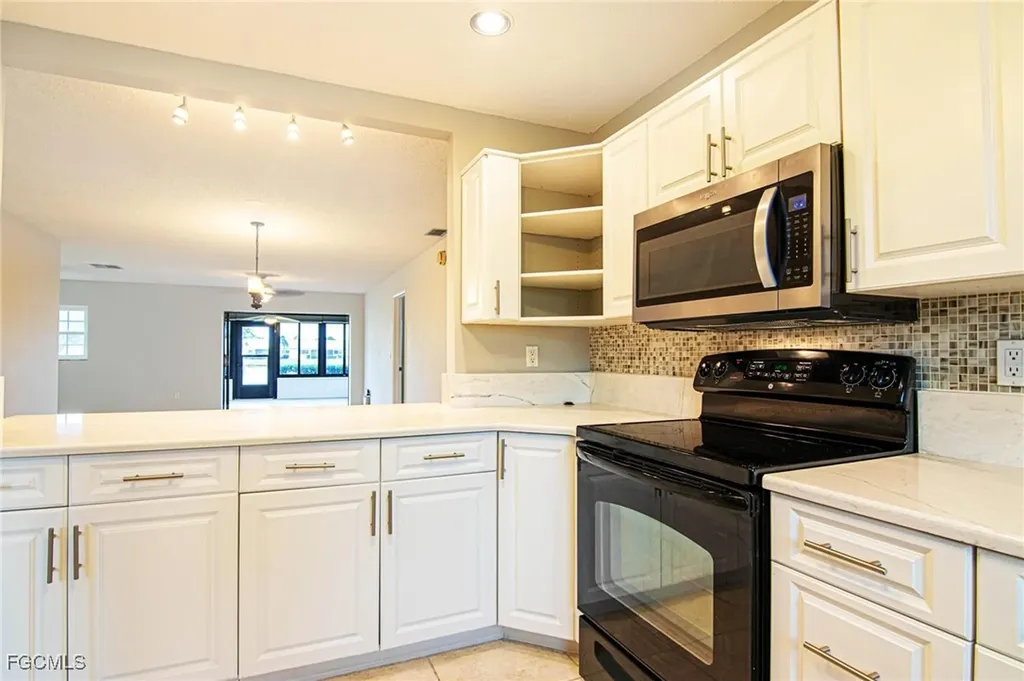 6984 Winkler Road Fort Myers FL 33919