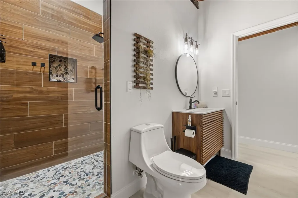 17780 Caloosa Road Alva FL 33920