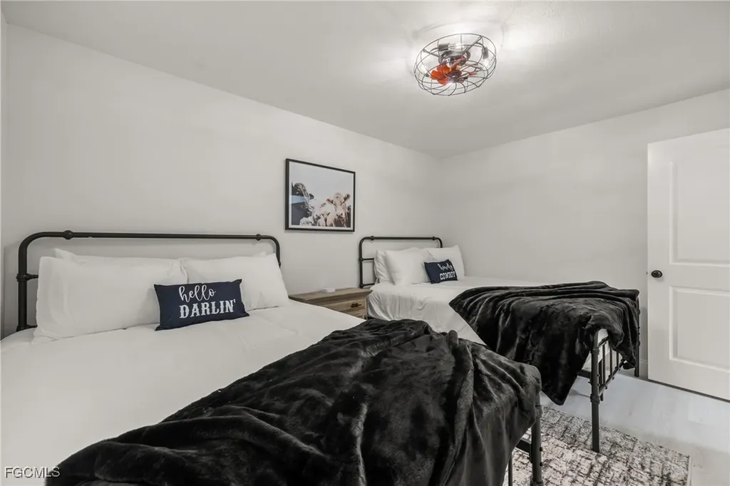 17780 Caloosa Road Alva FL 33920