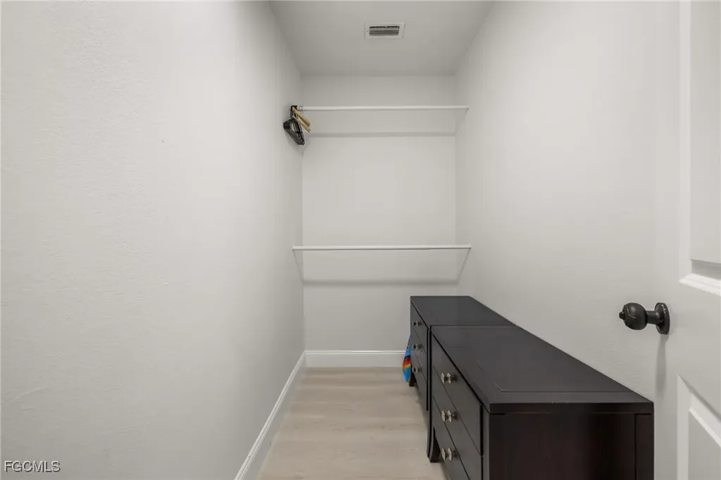 17780 Caloosa Road Alva FL 33920