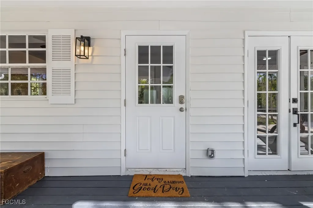 17780 Caloosa Road Alva FL 33920