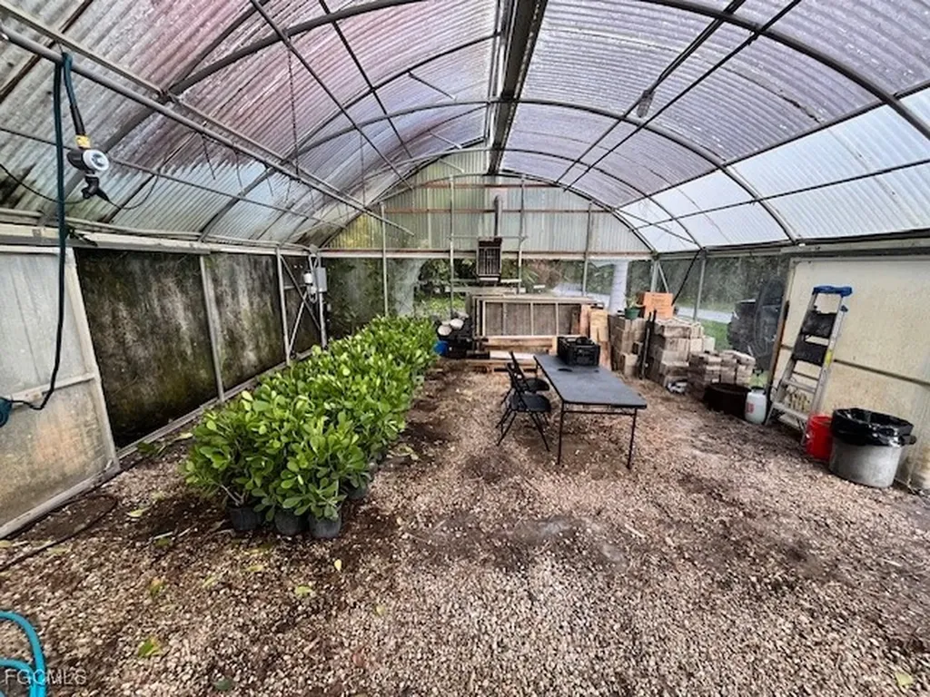 17780 Caloosa Road Alva FL 33920