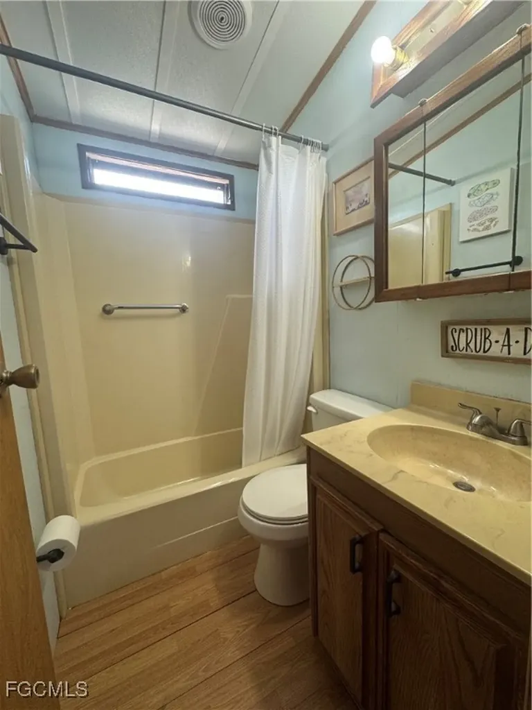 5 Fountain View Boulevard North Fort Myers FL 33903