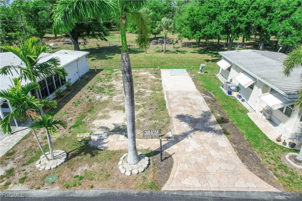 30 W Hampton Drive Fort Myers FL 33908