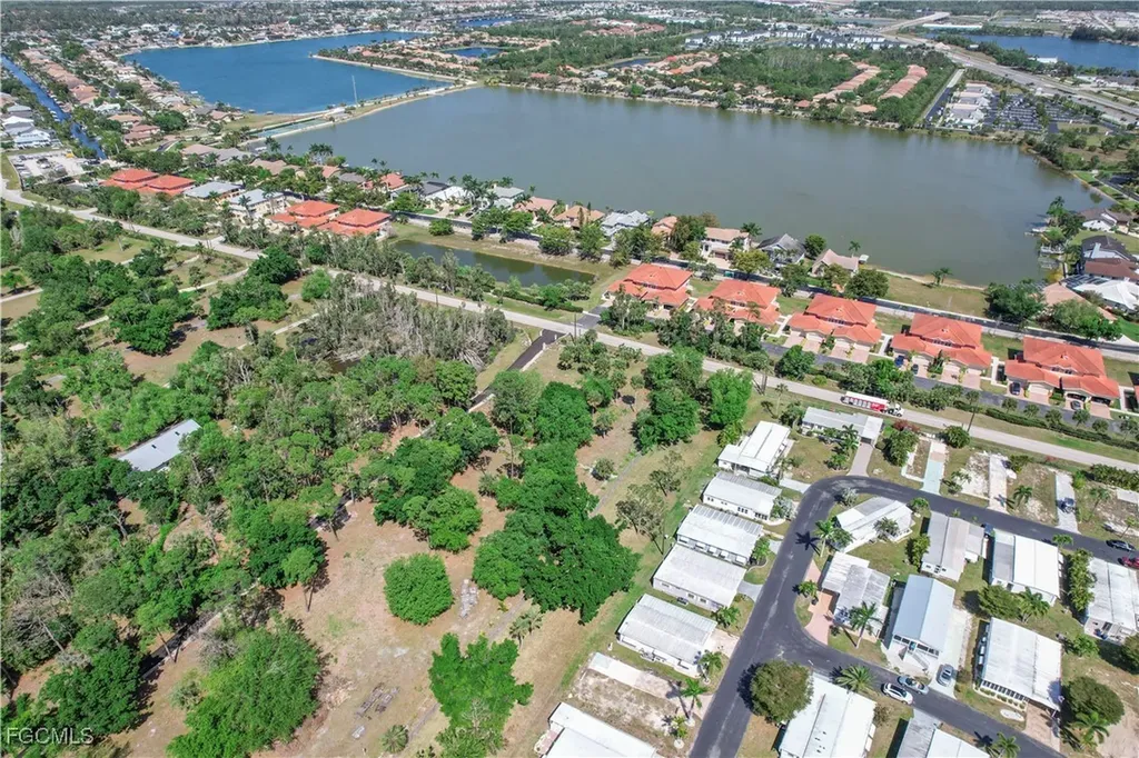 30 W Hampton Drive Fort Myers FL 33908