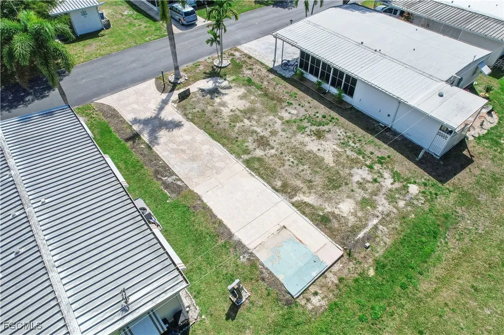 30 W Hampton Drive Fort Myers FL 33908