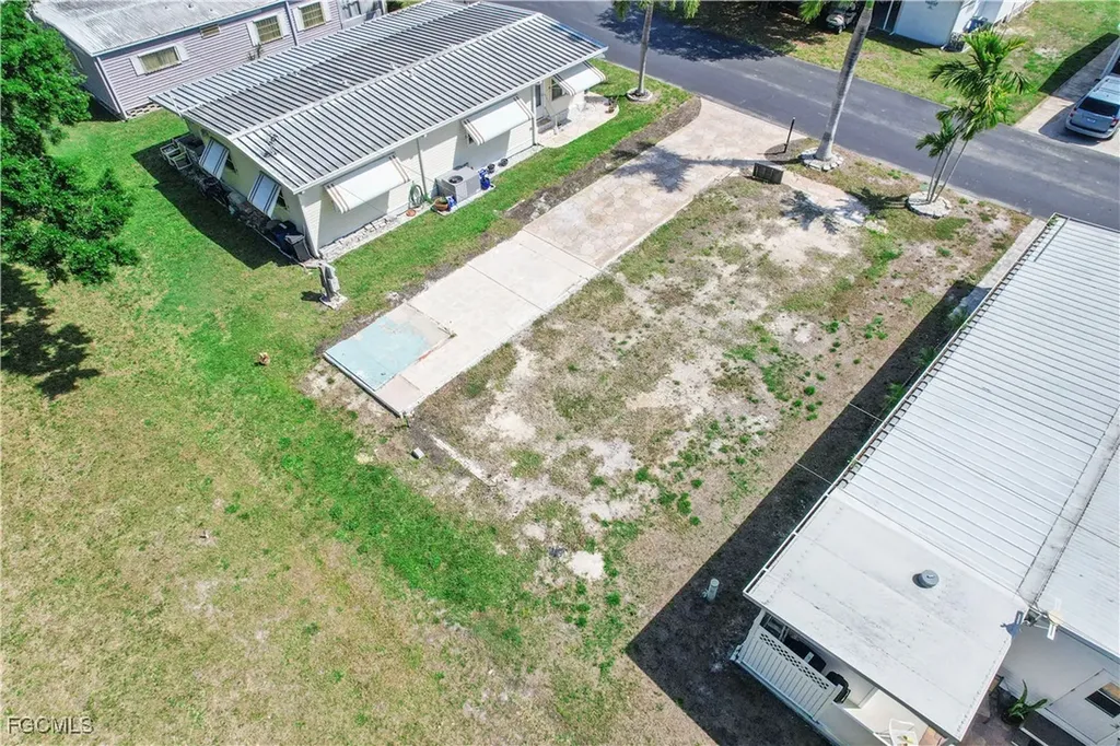 30 W Hampton Drive Fort Myers FL 33908