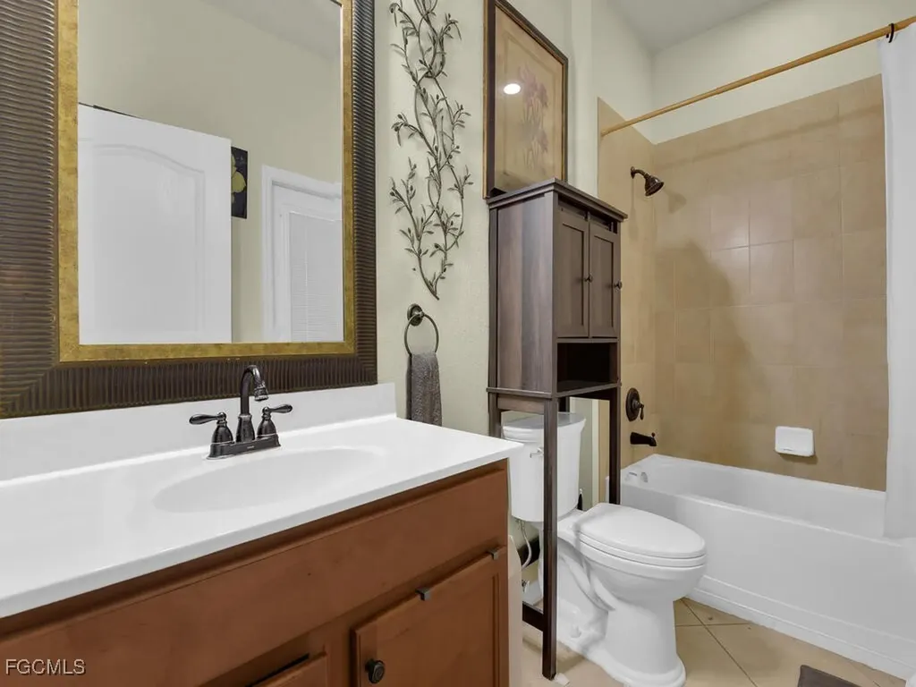 3723 Treasure Cove Circle Naples FL 34114