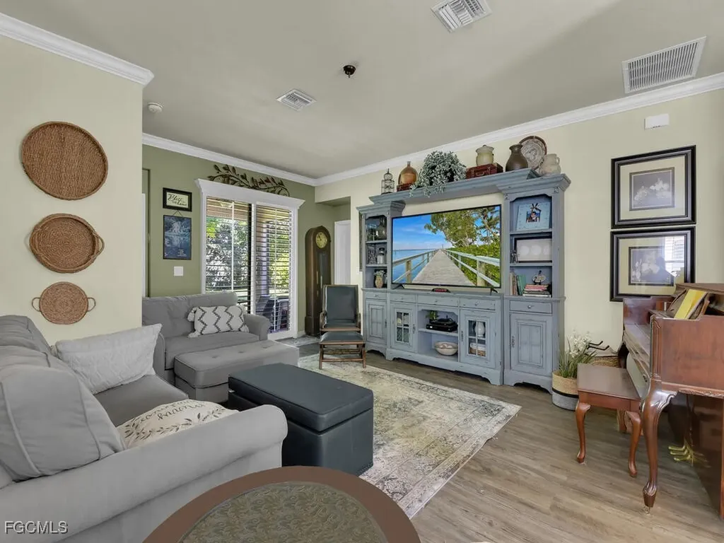 3723 Treasure Cove Circle Naples FL 34114