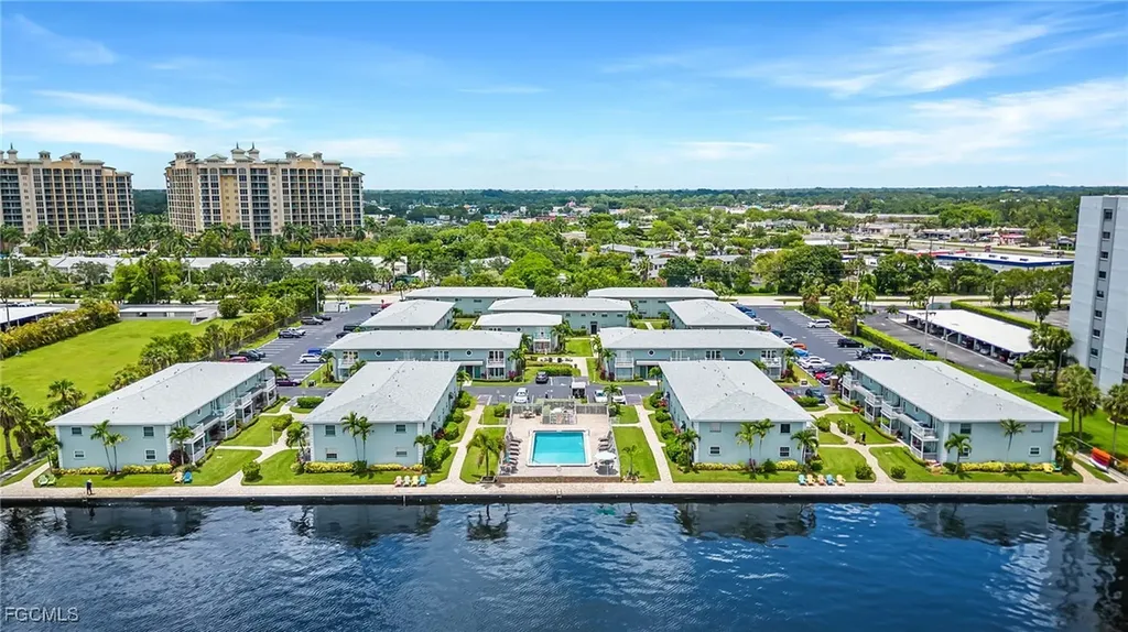 3326 N Key Drive North Fort Myers FL 33903