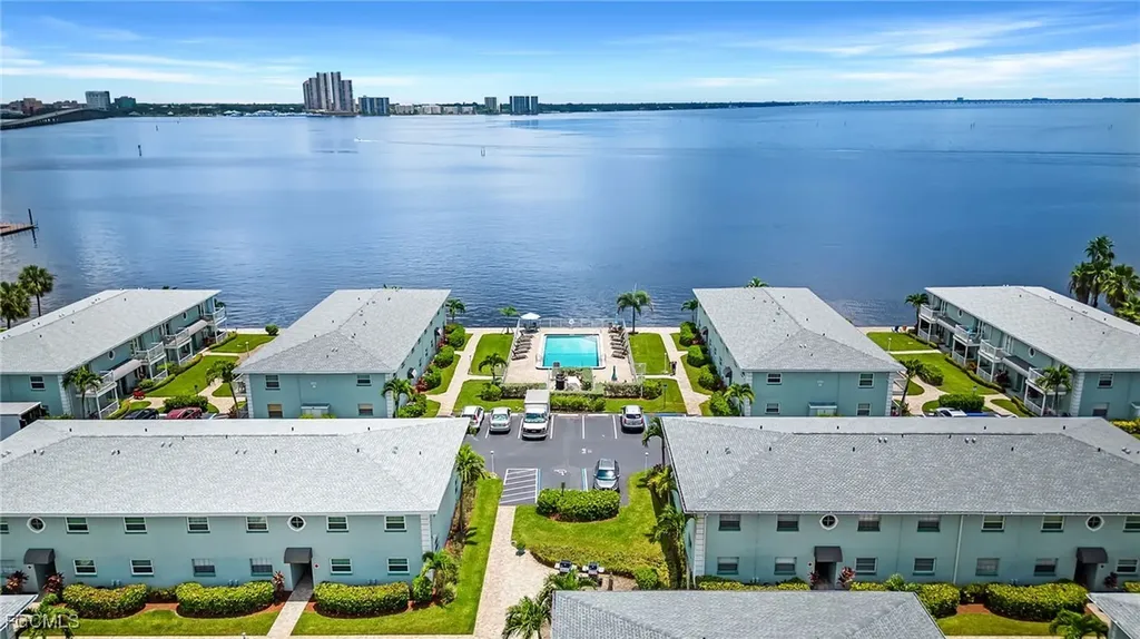 3326 N Key Drive North Fort Myers FL 33903