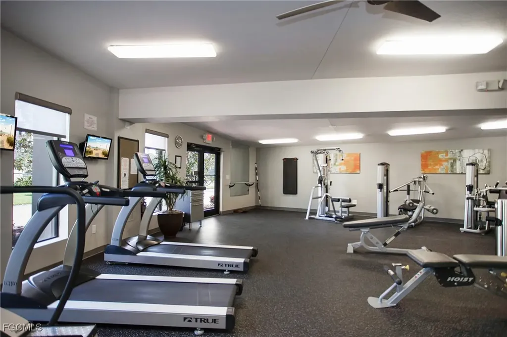 1920 Virginia Avenue Fort Myers FL 33901