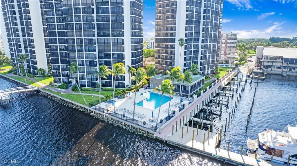 1920 Virginia Avenue Fort Myers FL 33901