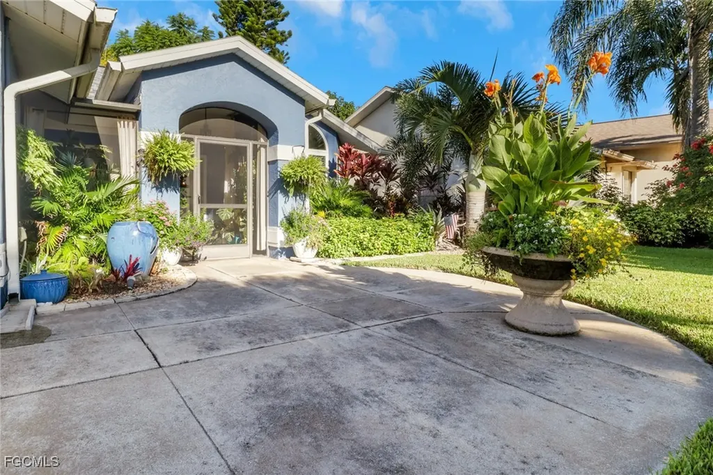 13138 Radcliffe Drive Fort Myers FL 33966