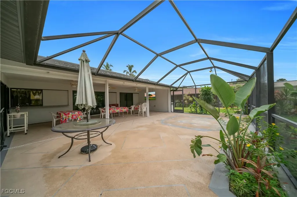 7212 Drake Drive Fort Myers FL 33908