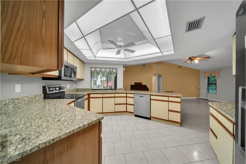 7212 Drake Drive Fort Myers FL 33908