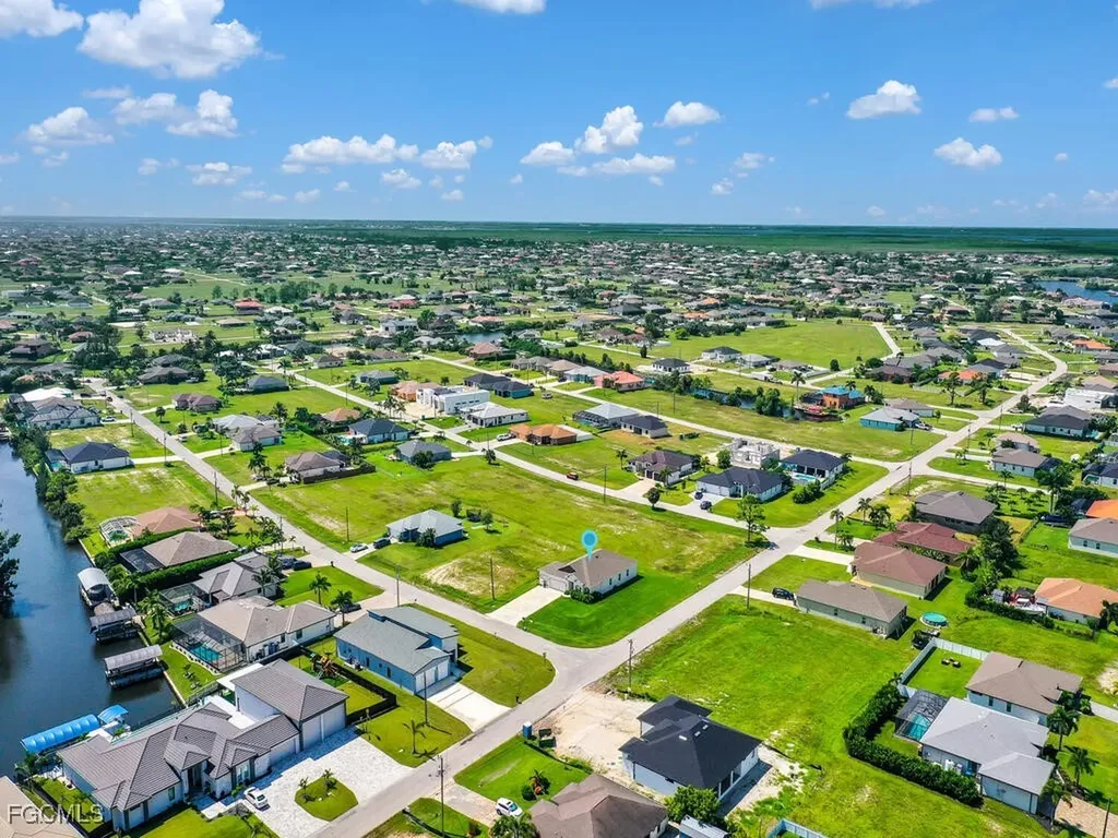 2032 NW 32nd Court Cape Coral FL 33993