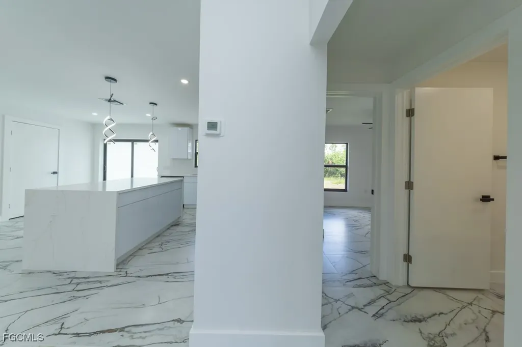 2019 Hamilton Avenue Alva FL 33920