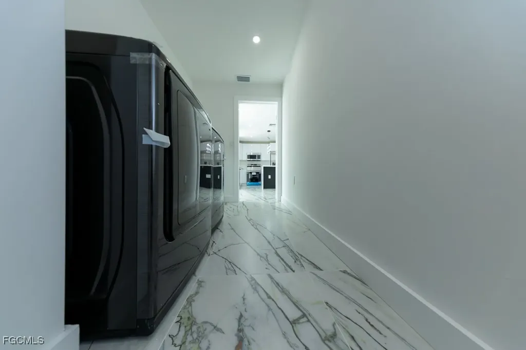 2019 Hamilton Avenue Alva FL 33920