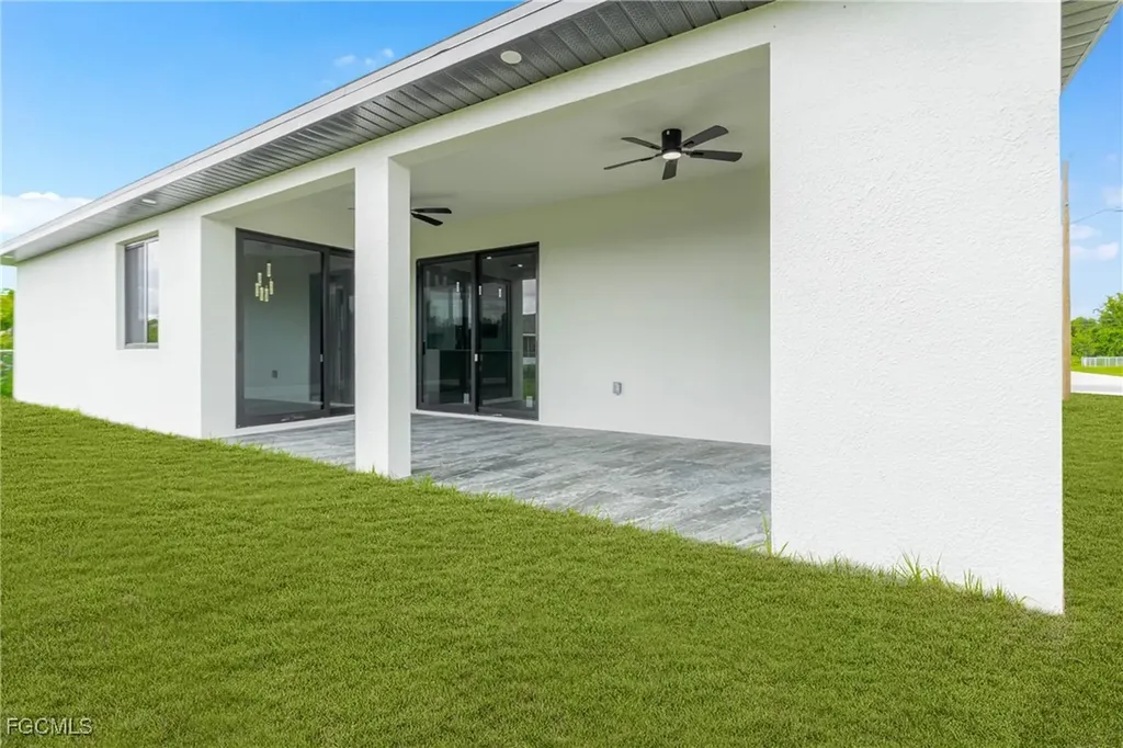 3201 2nd Street SW Lehigh Acres FL 33976
