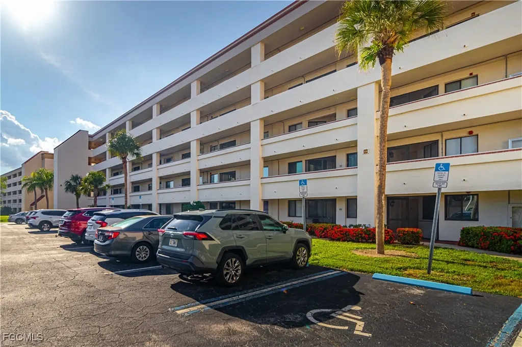 7410 Lake Breeze Drive Fort Myers FL 33907