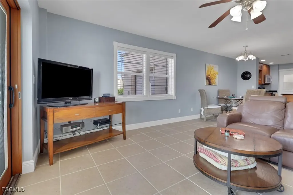 1766 Cape Coral Parkway E Cape Coral FL 33904