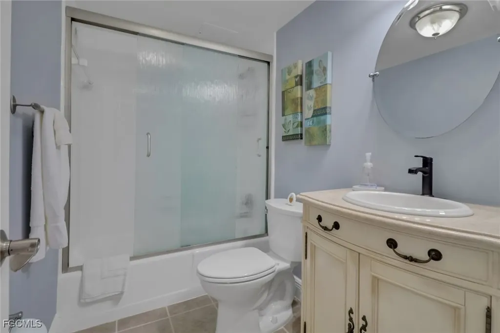 1766 Cape Coral Parkway E Cape Coral FL 33904