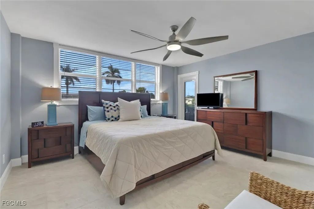 1766 Cape Coral Parkway E Cape Coral FL 33904