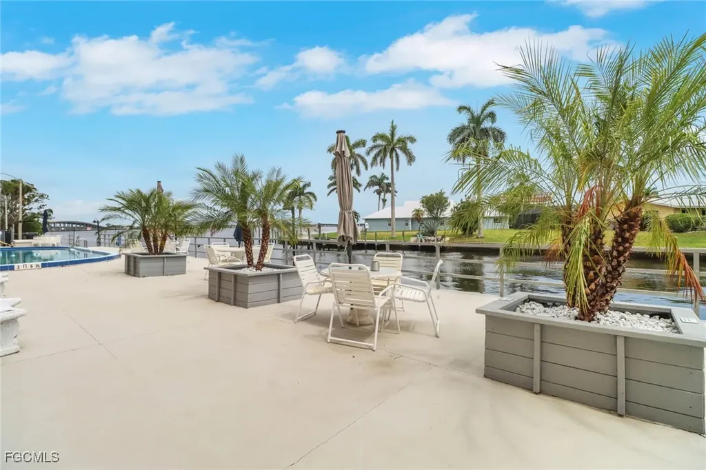 1766 Cape Coral Parkway E Cape Coral FL 33904