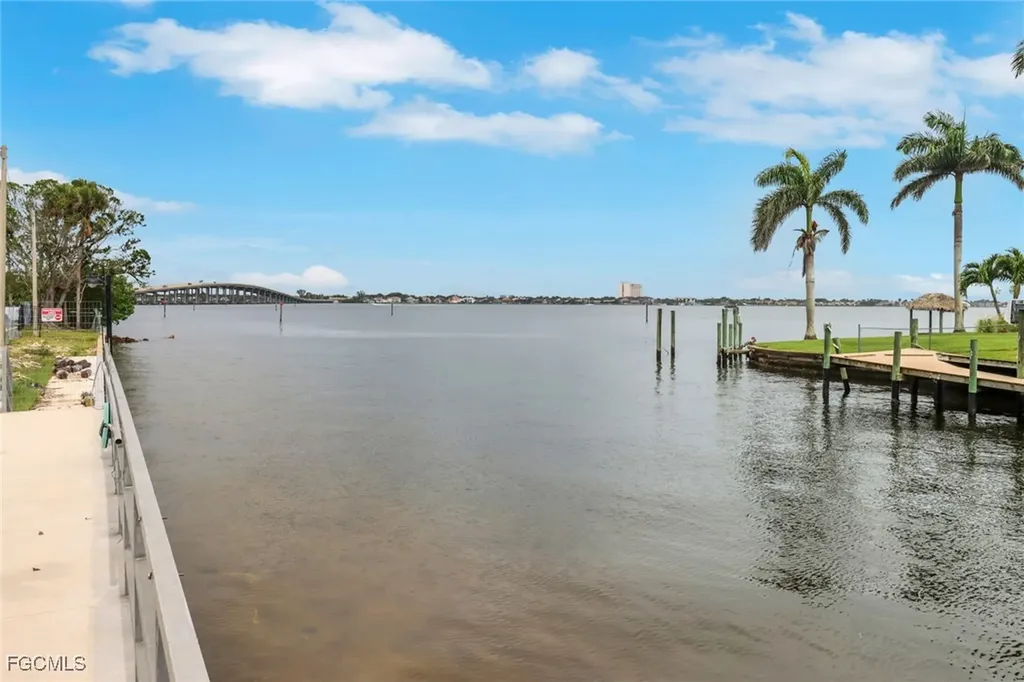 1766 Cape Coral Parkway E Cape Coral FL 33904