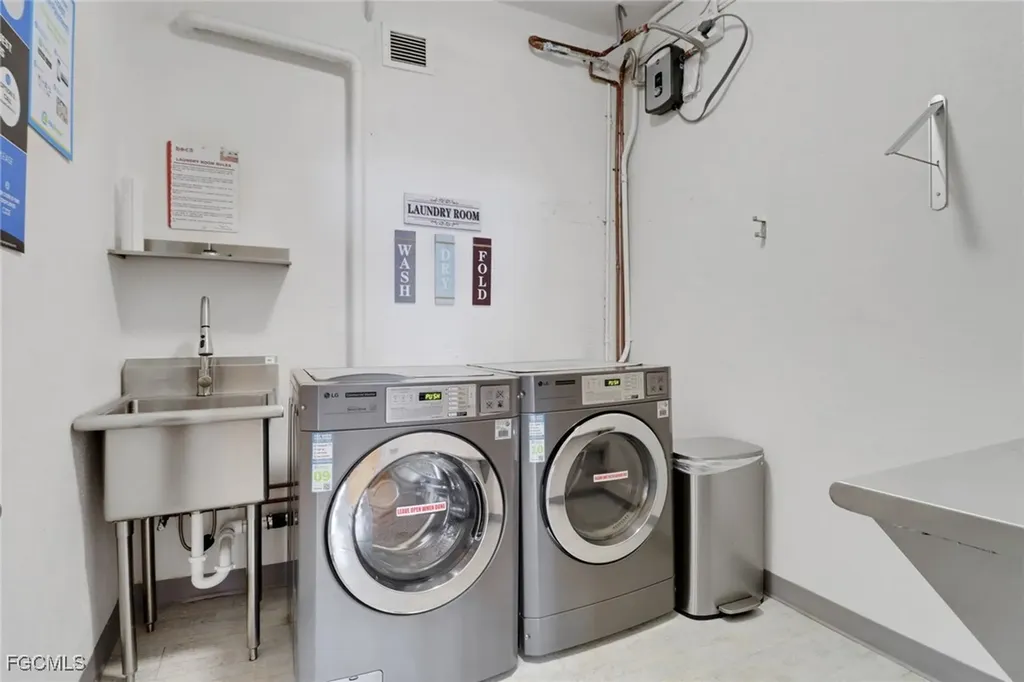 1766 Cape Coral Parkway E Cape Coral FL 33904