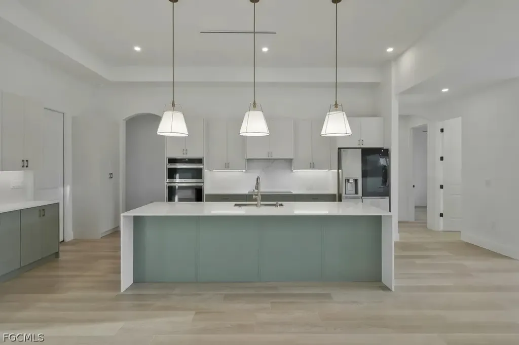 2514 SW 17th Avenue Cape Coral FL 33914