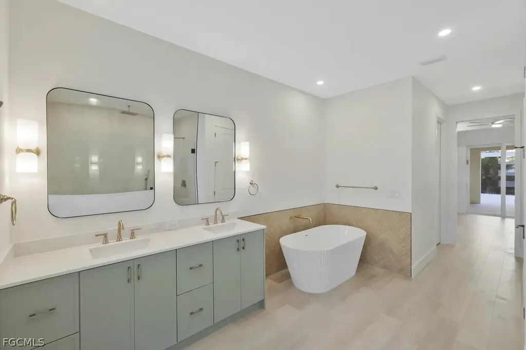 2514 SW 17th Avenue Cape Coral FL 33914