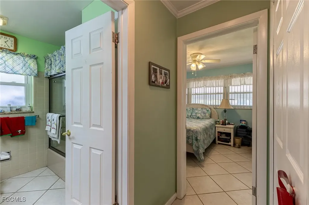 1313 Shelby Parkway Cape Coral FL 33904
