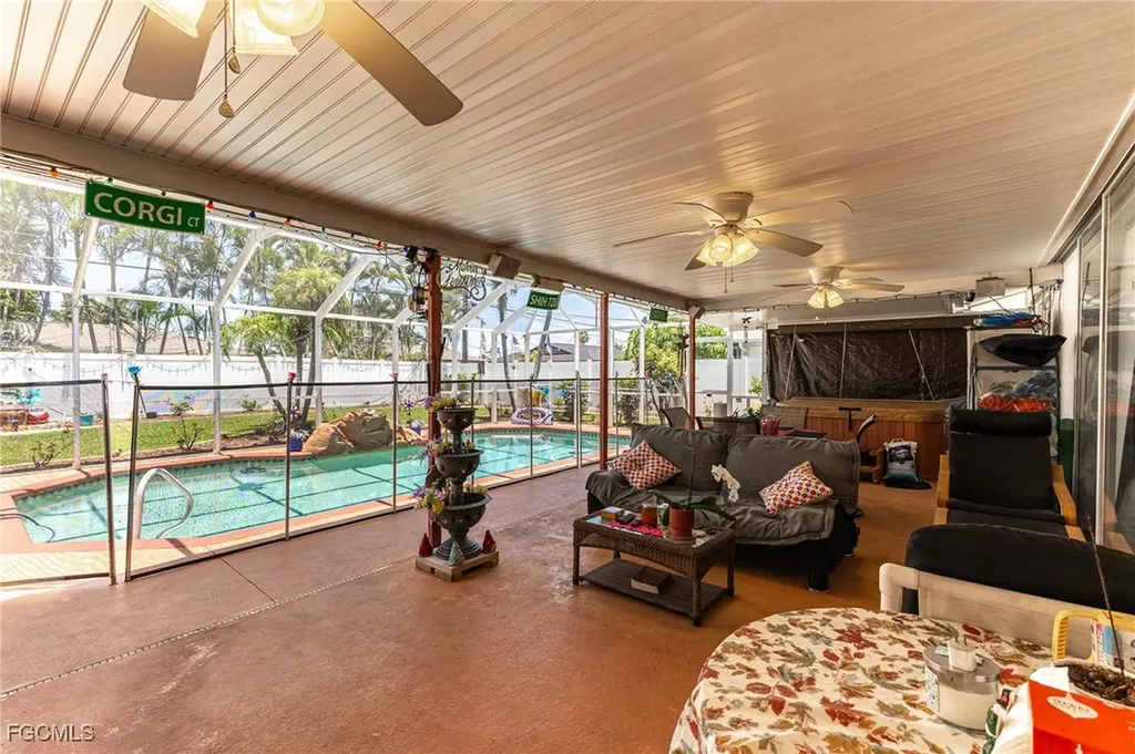 1313 Shelby Parkway Cape Coral FL 33904