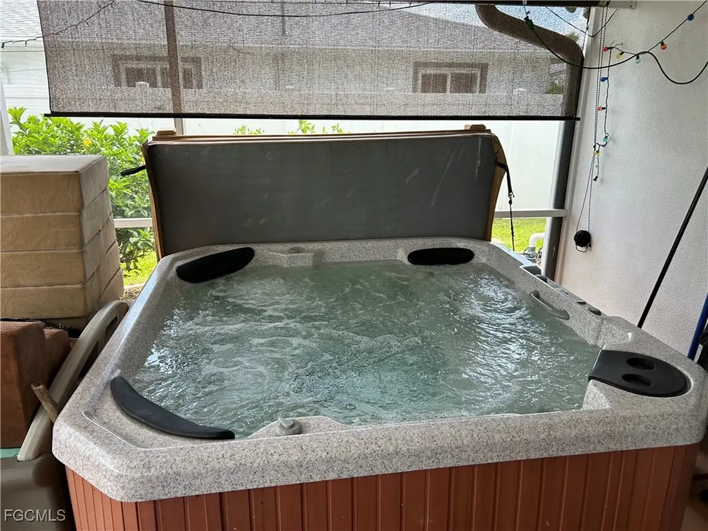 1313 Shelby Parkway Cape Coral FL 33904