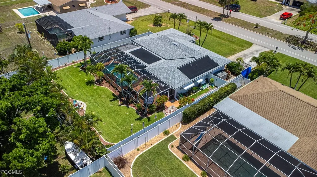 1313 Shelby Parkway Cape Coral FL 33904