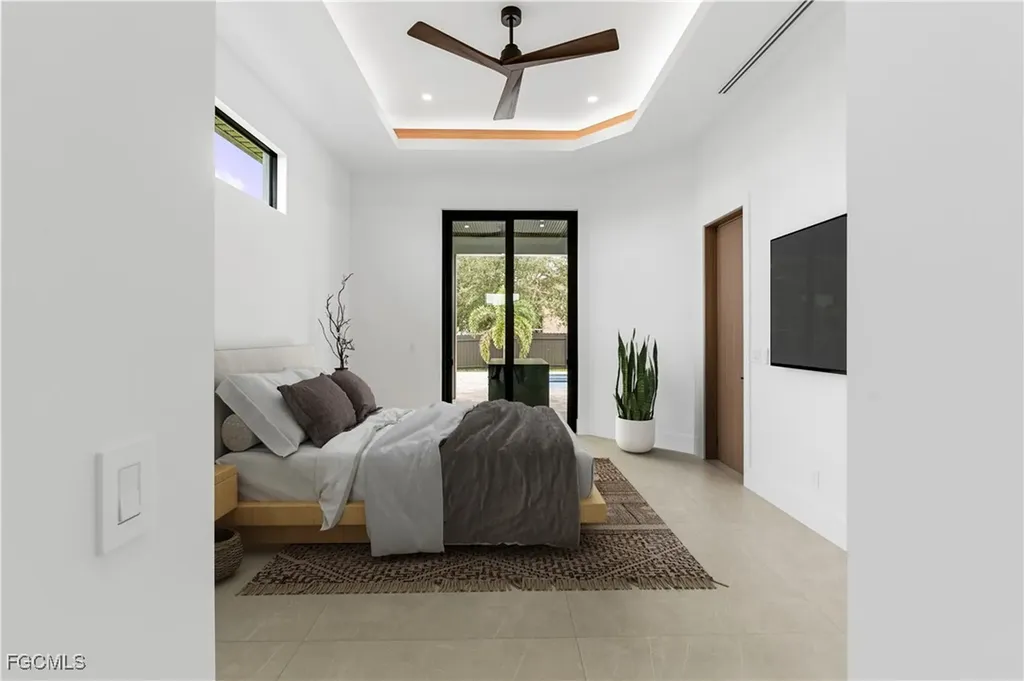 105 SW 33rd Place Cape Coral FL 33991