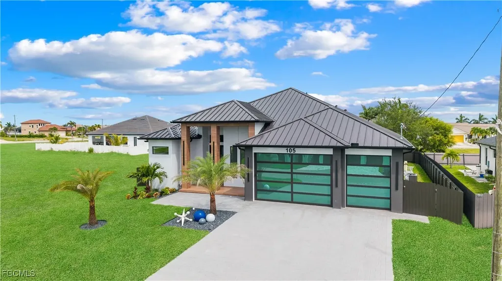 105 SW 33rd Place Cape Coral FL 33991