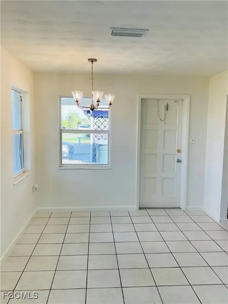 3018 Lafayette Street Fort Myers FL 33916