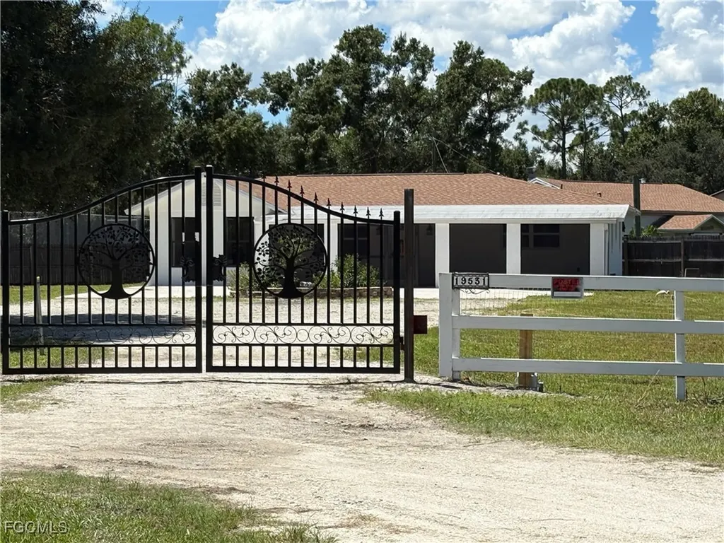 19531 Huber Road North Fort Myers FL 33917