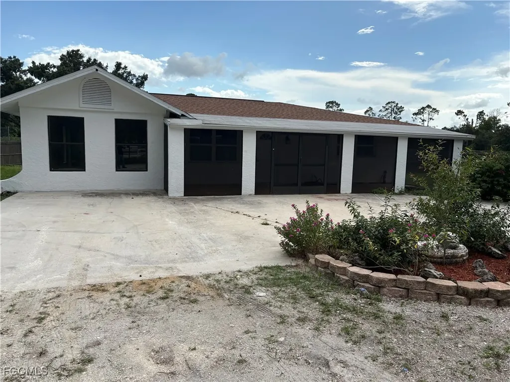 19531 Huber Road North Fort Myers FL 33917